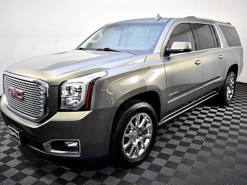 Used 2017 GMC Yukon XL Denali w/ Open Road Package image 60