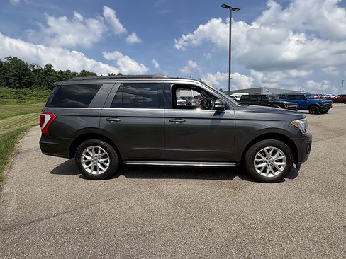 Used 2021 Ford Expedition XLT AWD/4WD image 6