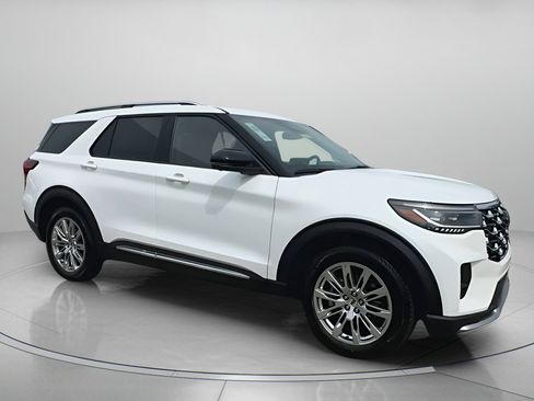 New 2025 Ford Explorer Platinum image 38
