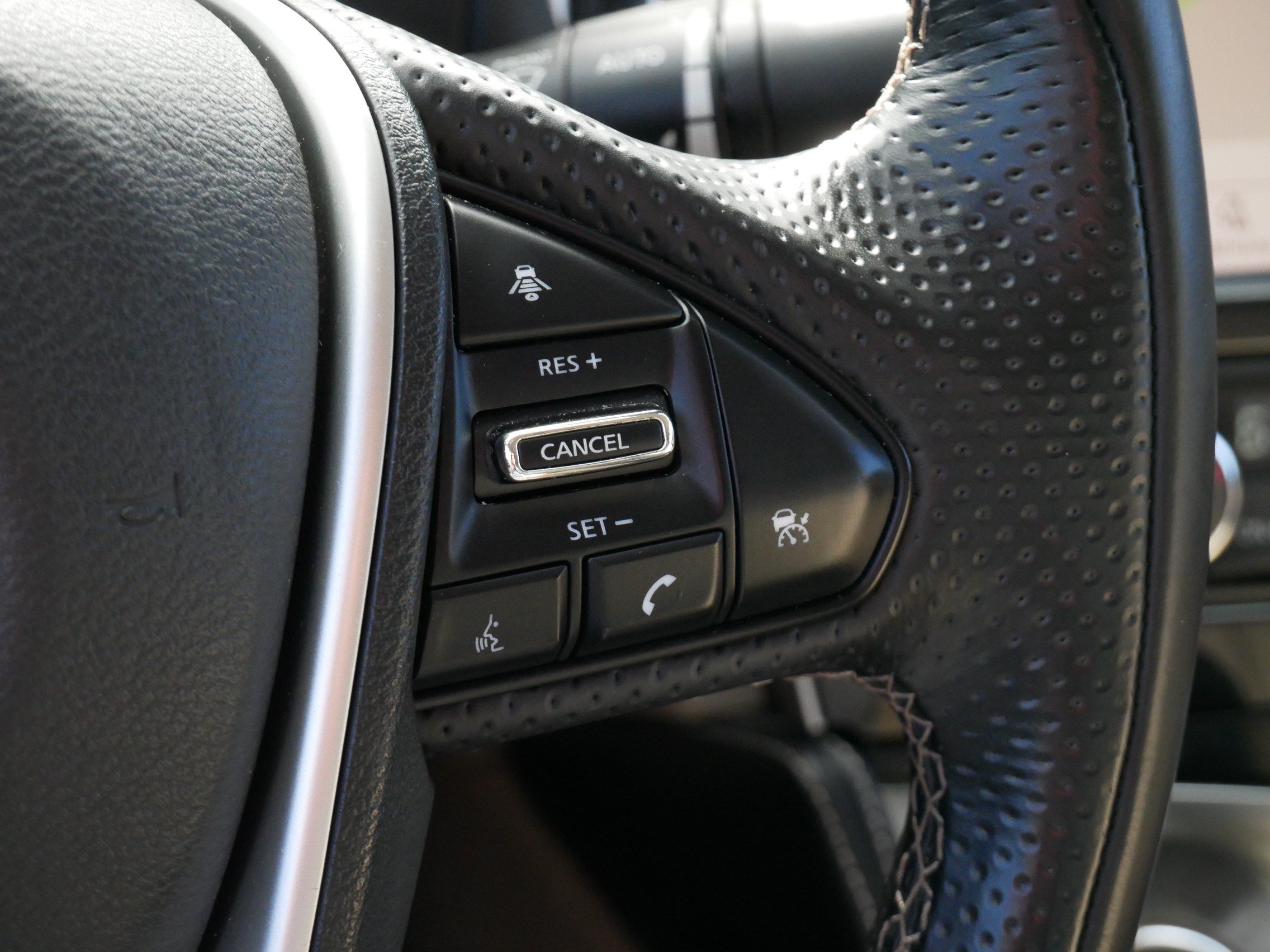 Used 2022 Nissan Maxima Platinum w/ Sport Mat Group FWD image 27