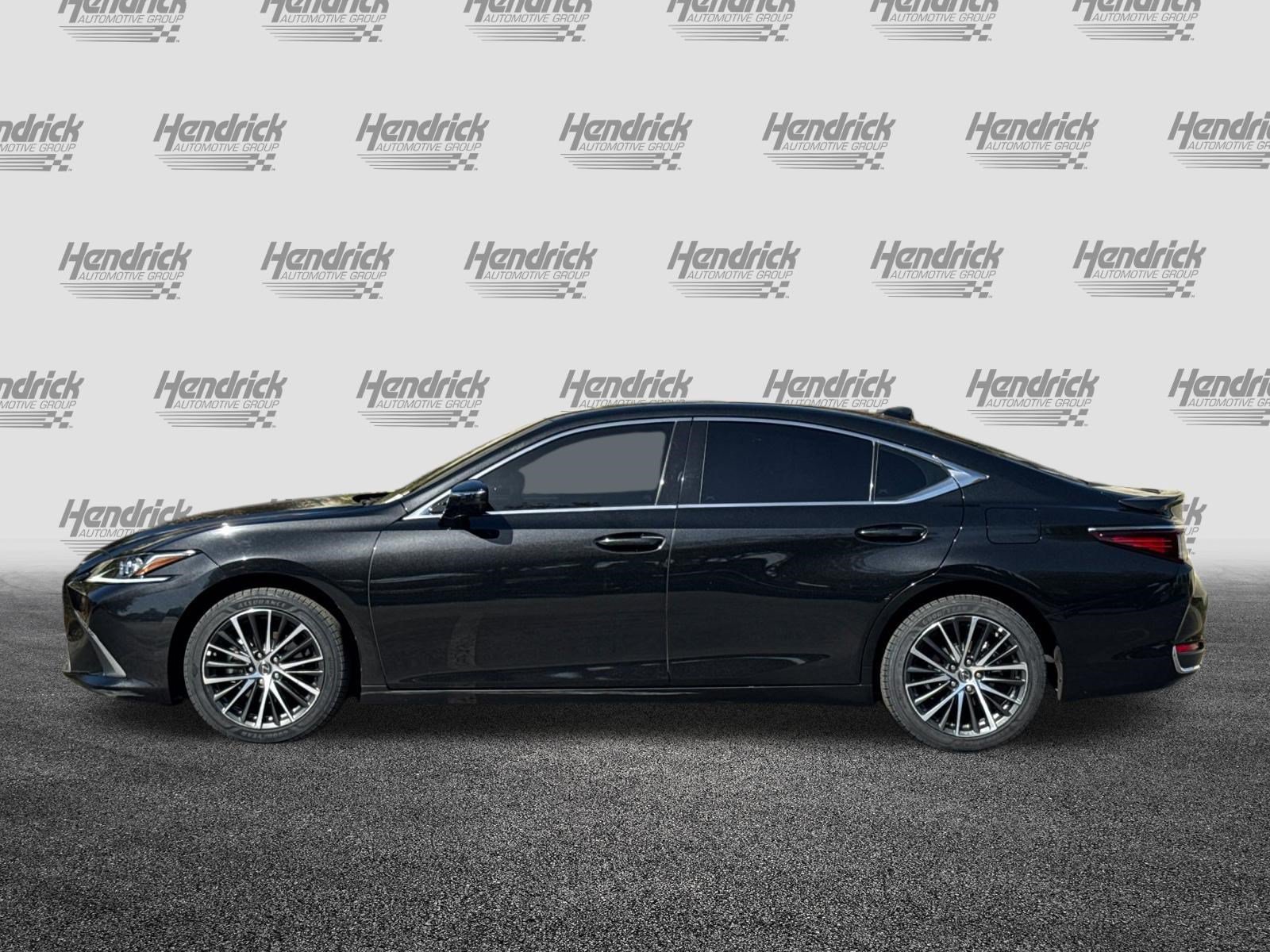 Used 2024 Lexus ES 300h w/ Premium Package FWD image 8