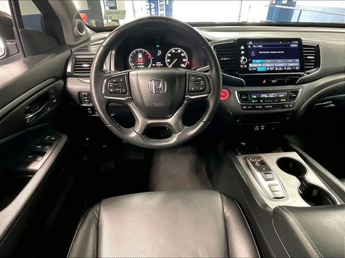 Used 2025 Honda Ridgeline RTL image 17