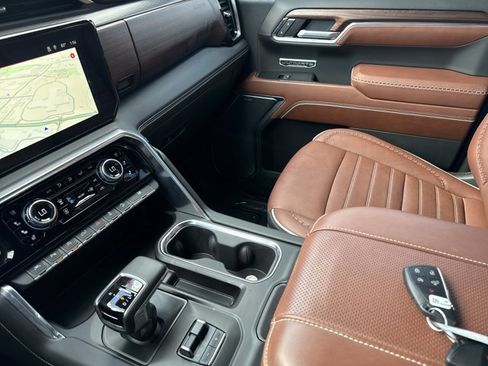 Used 2023 GMC Sierra 1500 Denali Ultimate image 25