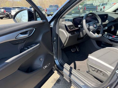 New 2026 Buick Envision Sport Touring AWD/4WD image 8