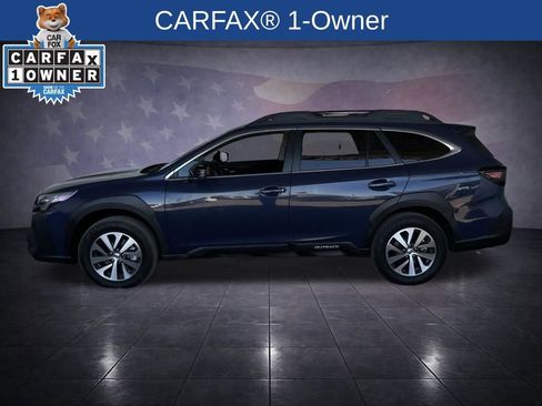 Used 2025 Subaru Outback Premium AWD/4WD image 2