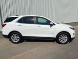 Used 2021 Chevrolet Equinox LT image 3