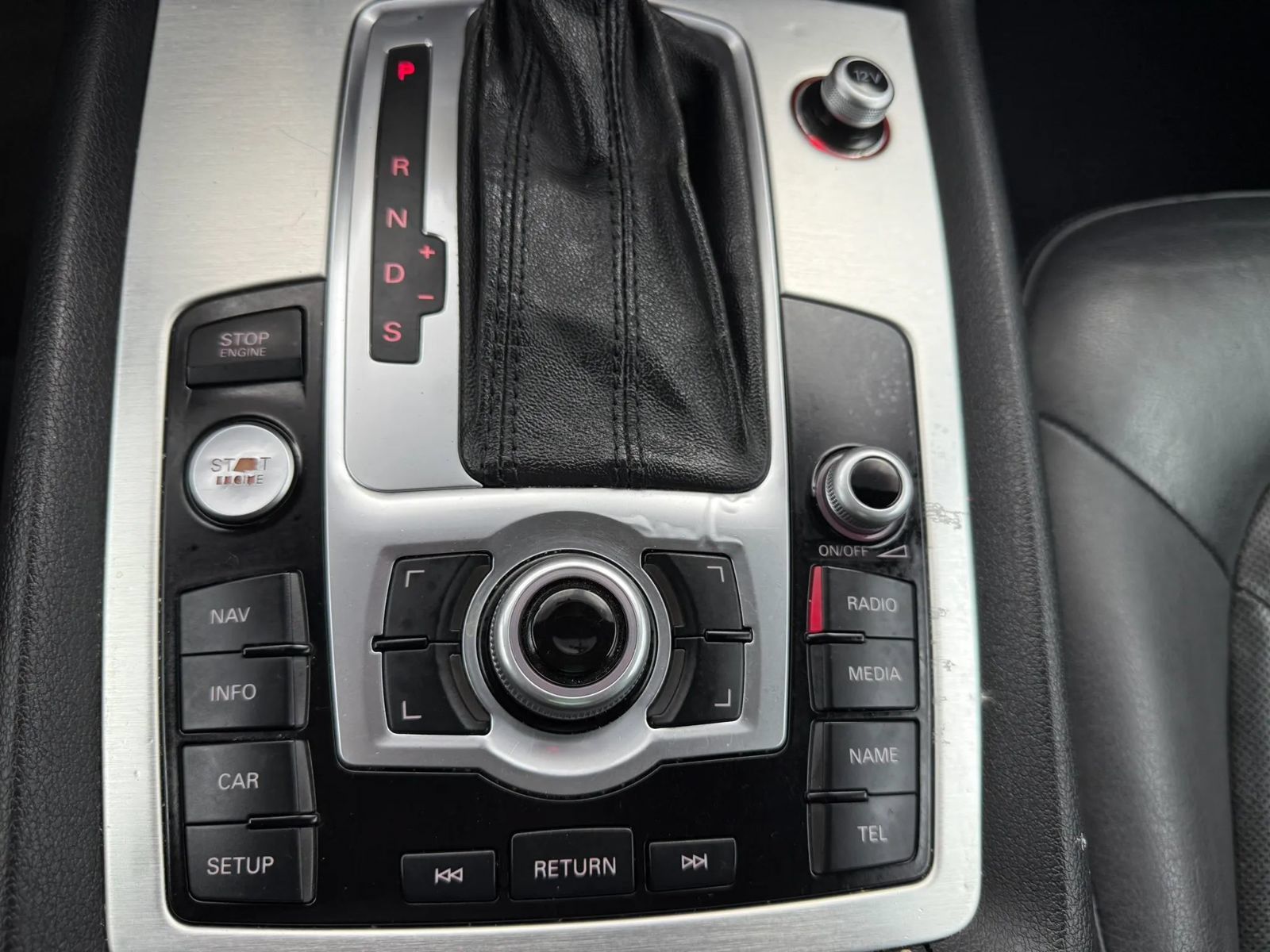 Used 2011 Audi Q7 TDI Prestige w/ Prestige Pkg AWD/4WD image 32