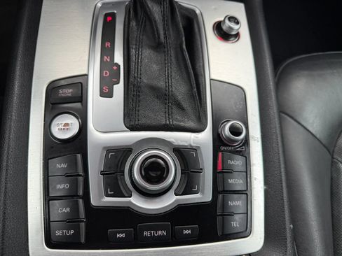 Used 2011 Audi Q7 TDI Prestige w/ Prestige Pkg AWD/4WD image 32