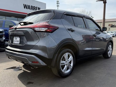 Used 2023 Nissan Kicks S image 16