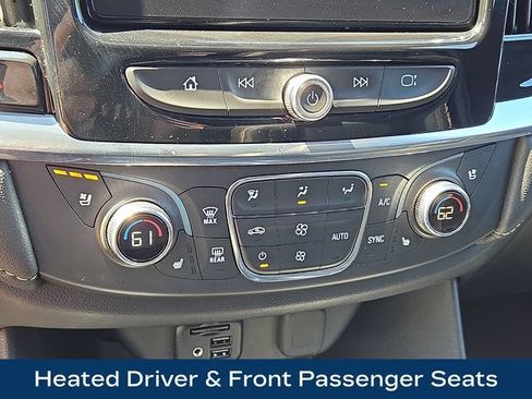 Used 2023 Chevrolet Traverse Premier AWD/4WD image 17
