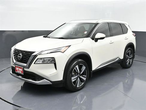 Used 2022 Nissan Rogue Platinum w/ Head-Up Display Package AWD/4WD image 1