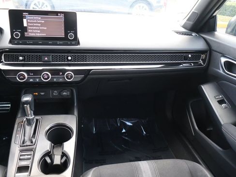 Used 2023 Honda Civic Sport image 37