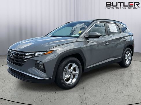Used 2024 Hyundai Tucson SEL FWD image 2