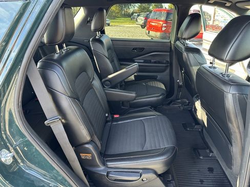 Used 2023 Nissan Pathfinder Rock Creek image 18