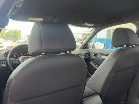 Used 2025 Honda Civic Sport image 7