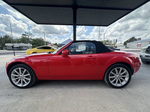 Used 2008 MAZDA MX-5 Miata Grand Touring RWD image 6