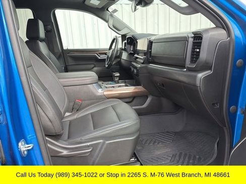 Used 2023 Chevrolet Silverado 1500 LT AWD/4WD image 35