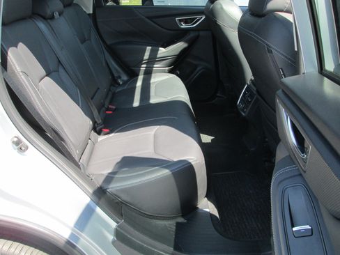 Used 2019 Subaru Forester Touring w/ Popular Package #3 AWD/4WD image 13