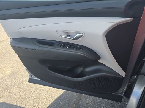 Used 2025 Hyundai Tucson SEL FWD image 27