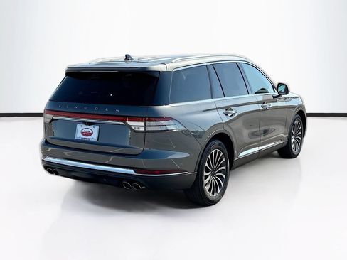 Used 2023 Lincoln Aviator Reserve w/ Elements Package Plus RWD image 5