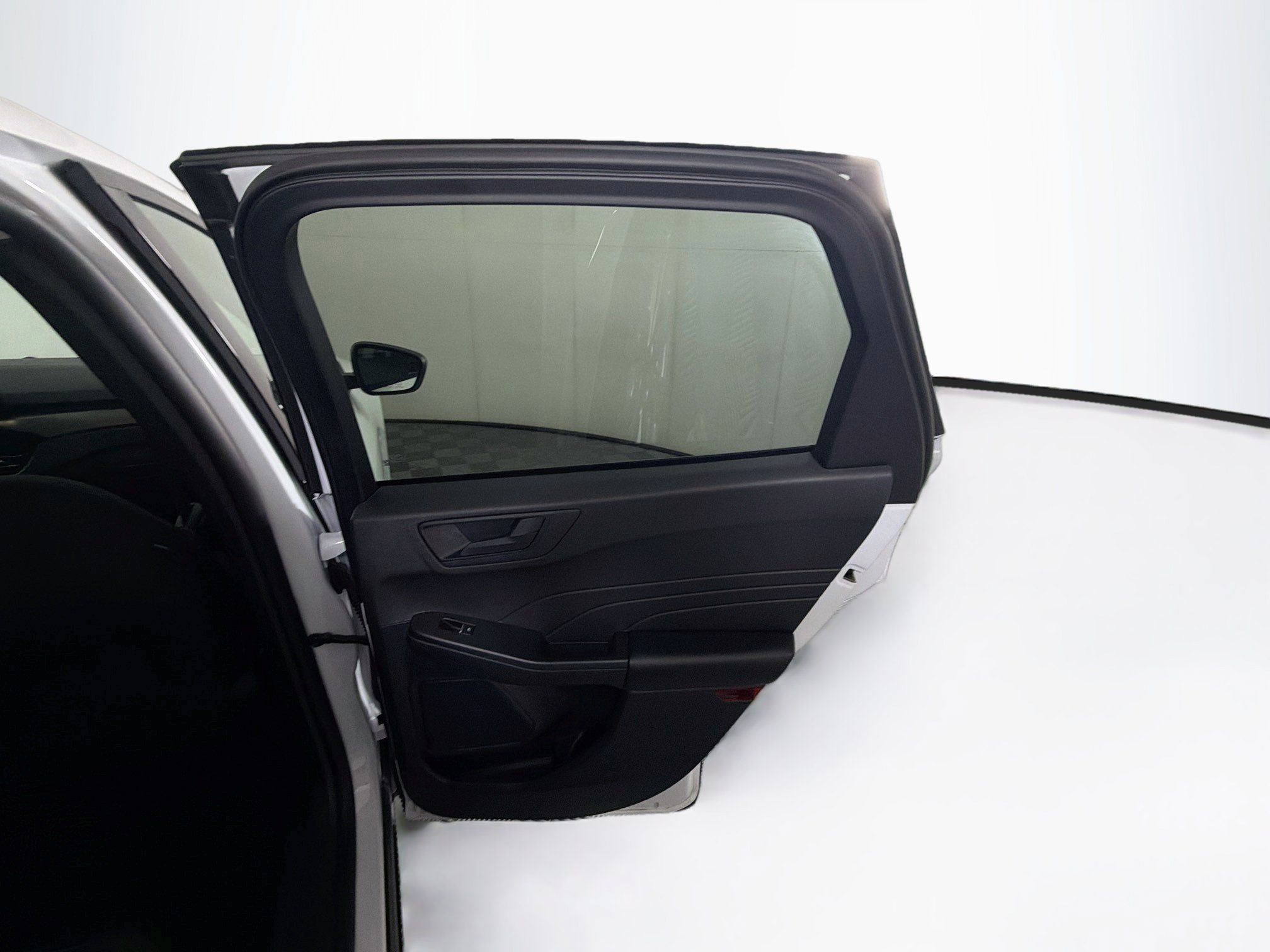 Used 2025 Ford Escape Active FWD image 29