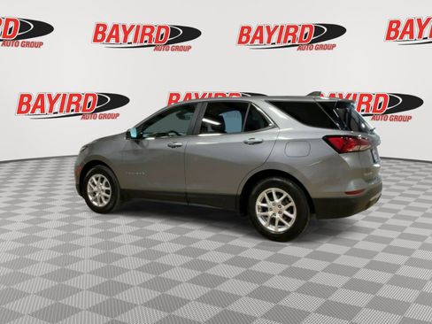 Used 2023 Chevrolet Equinox LT w/ Driver Convenience Package FWD image 7