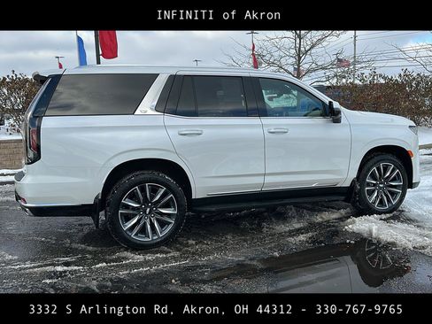 Used 2022 Cadillac Escalade Luxury image 13