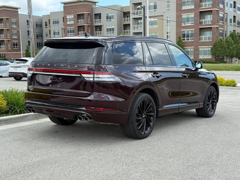 Certified 2023 Lincoln Aviator Reserve w/ Equipment Group 201A image 3
