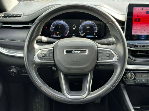 Used 2022 Jeep Compass High Altitude image 12