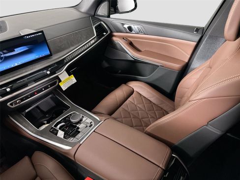 New 2026 BMW X5 xDrive40i AWD/4WD image 25