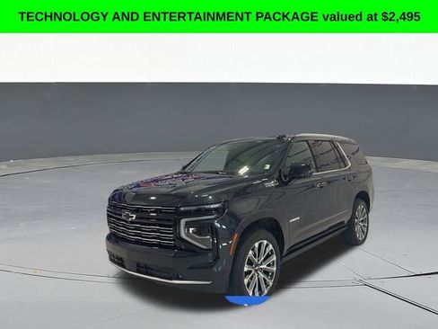 Used 2025 Chevrolet Tahoe High Country AWD/4WD image 4