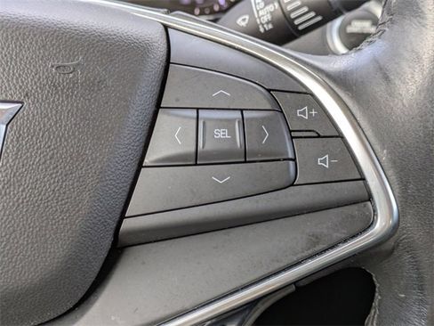 Used 2019 Cadillac XT5 Premium Luxury image 30