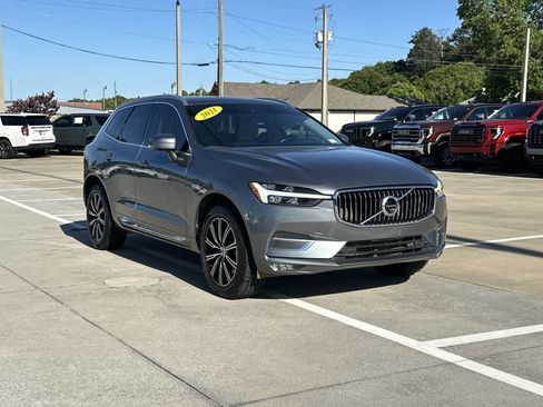 Used 2021 Volvo XC60 T6 Inscription AWD/4WD image 3