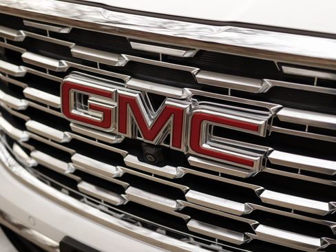 Used 2021 GMC Terrain Denali w/ Denali Premium Package image 37