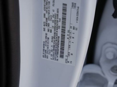 Used 2023 Ford F350 Lariat w/ Lariat Ultimate Package image 59