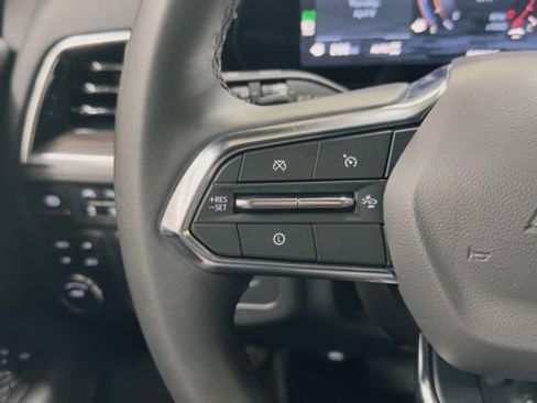 Used 2025 Chevrolet Tahoe LT image 17