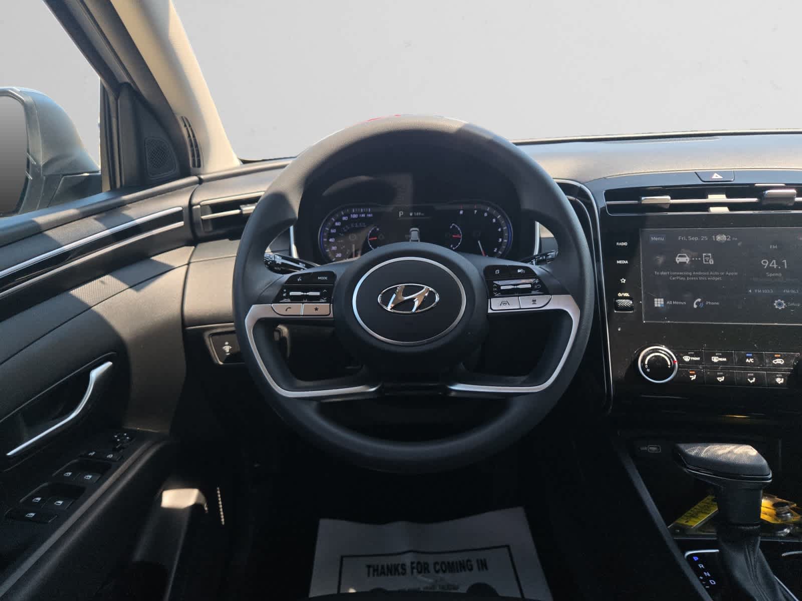 Used 2023 Hyundai Tucson SEL FWD image 12