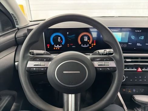 Used 2025 Hyundai Tucson SEL image 13