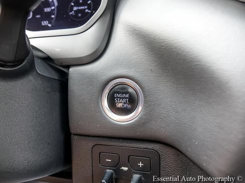 Used 2023 Toyota Tundra Platinum AWD/4WD image 17