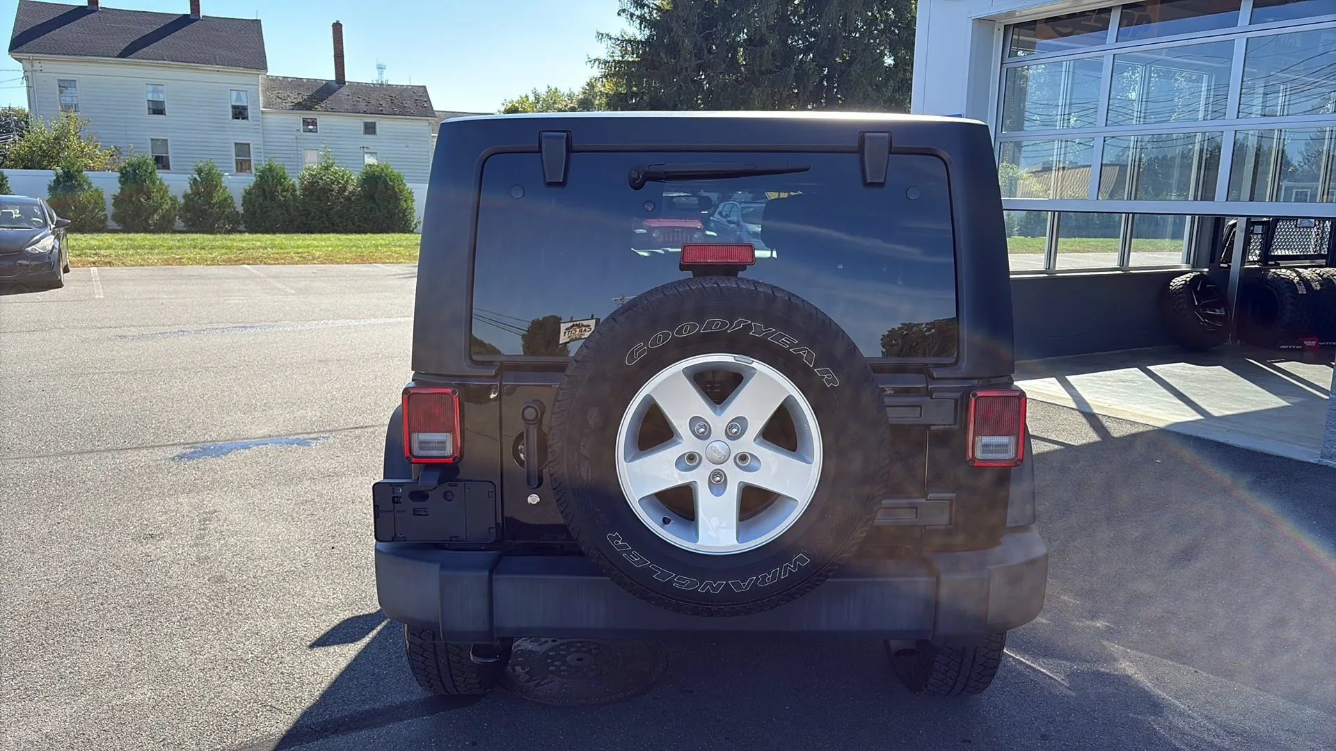 Used 2017 Jeep Wrangler Unlimited Sport w/ Quick Order Package 24S AWD/4WD image 14