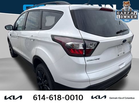 Used 2017 Ford Escape SE w/ Equipment Group 201A AWD/4WD image 2