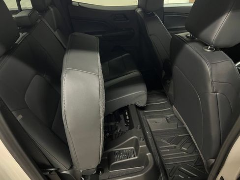 New 2026 Chevrolet Colorado Trail Boss AWD/4WD image 38
