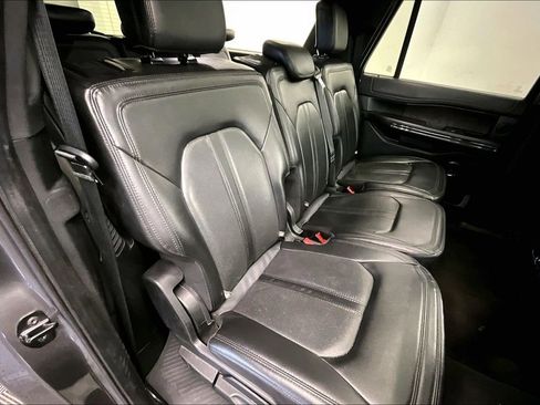 Used 2021 Ford Expedition Max Limited RWD image 23