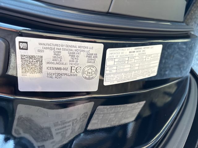Used 2023 Chevrolet Corvette Stingray Premium Cpe w/ Z51 Performance Package RWD image 25