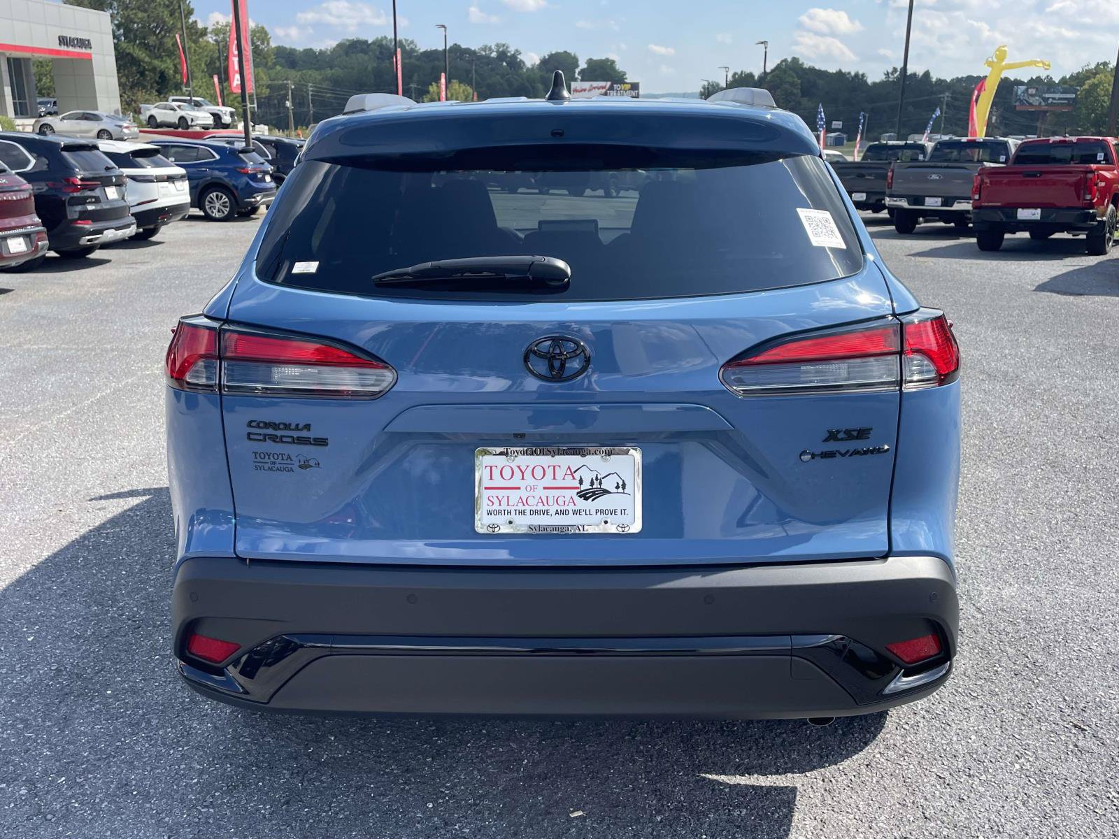 Used 2026 Toyota Corolla Cross AWD Hybrid w/ Convenience Package image 3