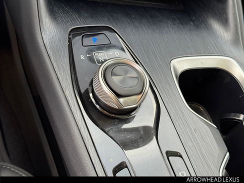 Used 2023 Lexus RZ 450e Premium image 32
