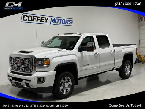Used 2019 GMC Sierra 3500 Denali w/ Duramax Plus Package AWD/4WD image 1