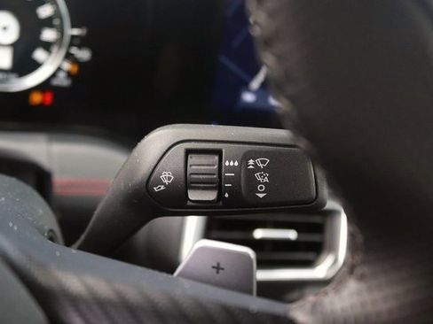 Used 2024 Ford Mustang GT Premium image 22