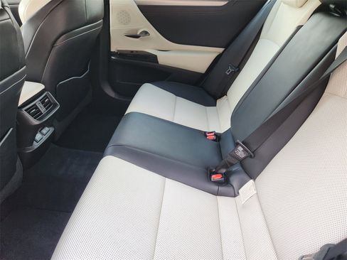 Used 2022 Lexus ES 350 F Sport image 29