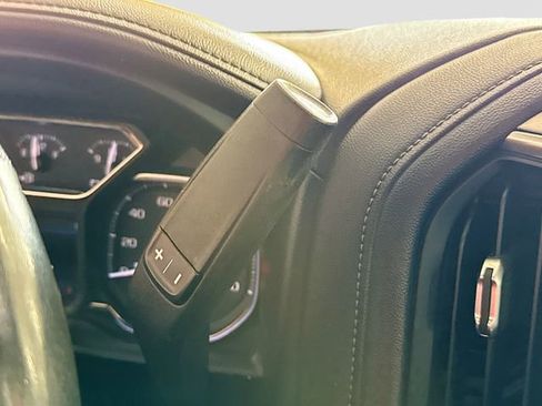 Used 2019 GMC Sierra 1500 SLE w/ SLE Value Package image 17